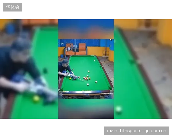 桌球选手炮台式一杆制胜——精准与策略的完美结合